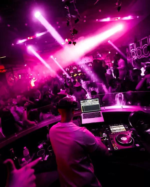 Cake Nightclub