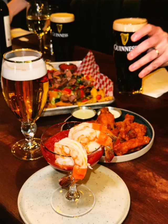 Gibbons Irish Pub