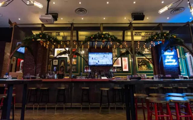 Regulars Bar