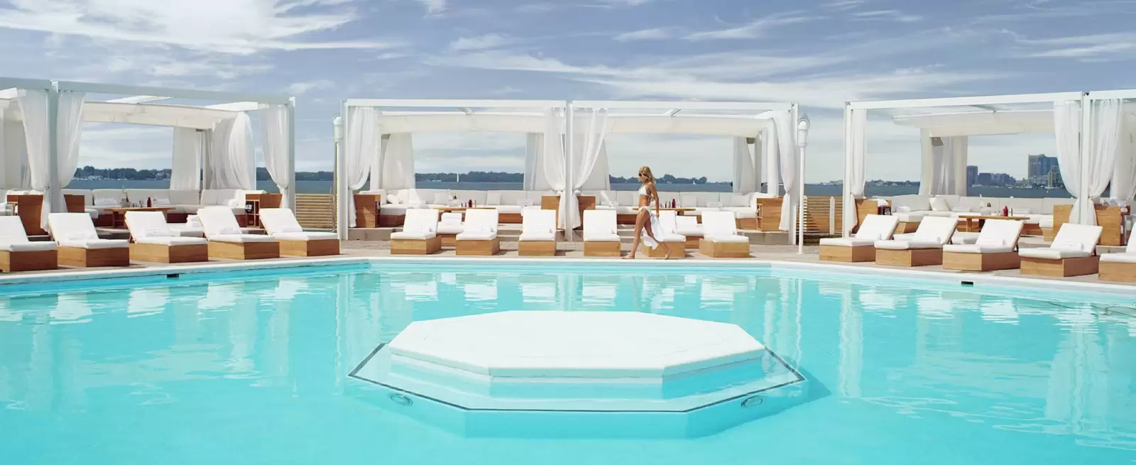 Cabana Pool Bar Toronto
