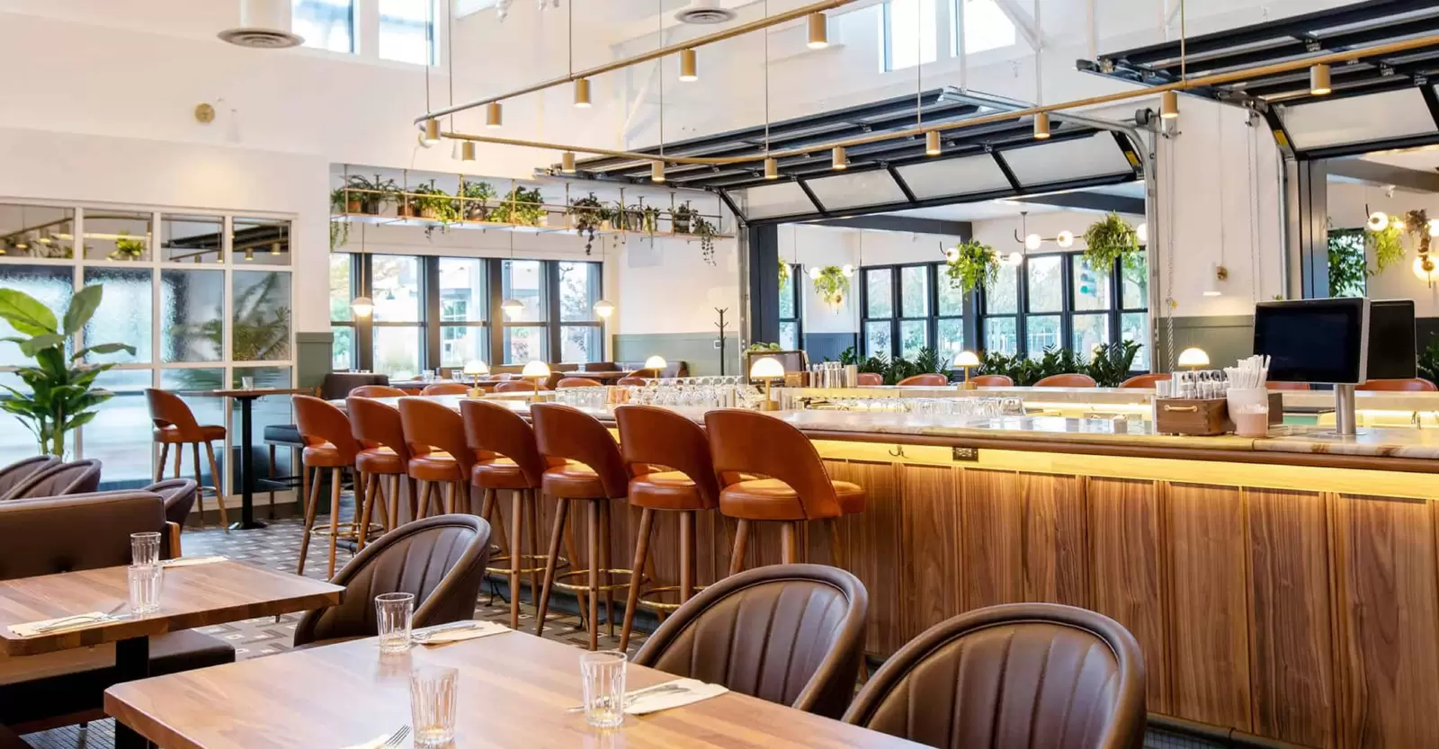 Earls King West Toronto
